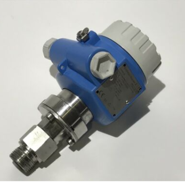 Преобразователь давления c дисплеем  PMC41-RE25CBJ21A1